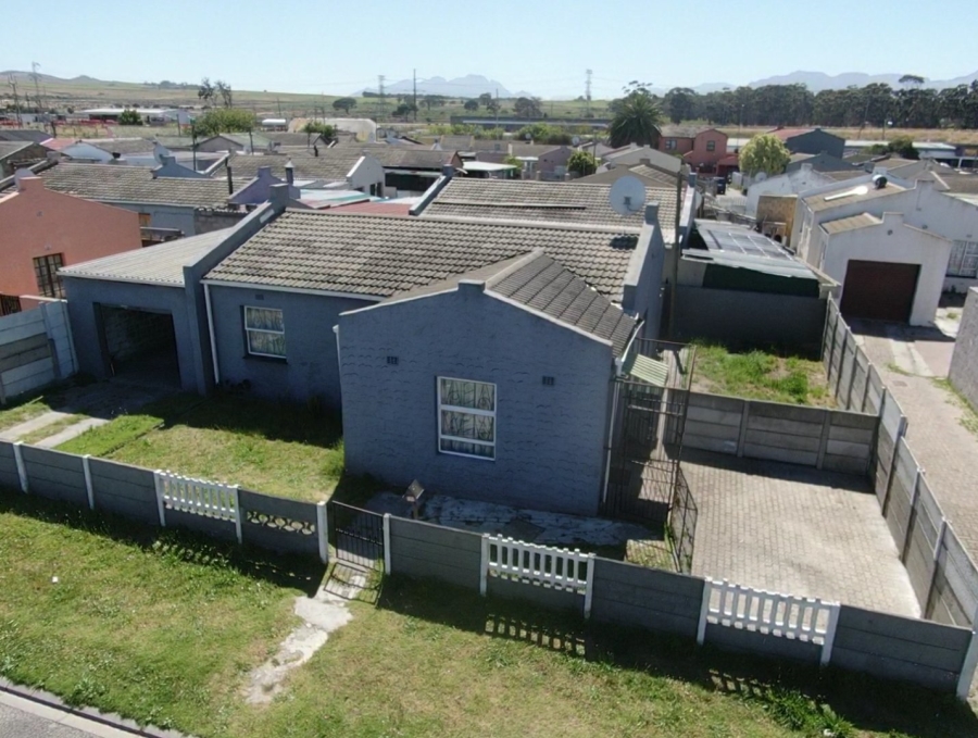 3 Bedroom Property for Sale in Palm Park Western Cape